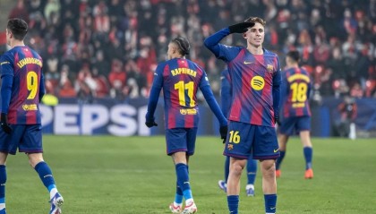 世界杯官方网站下载-4:2！莱万另类双响，巴萨2记世界波，拒绝爆冷逆转跻进欧冠前八